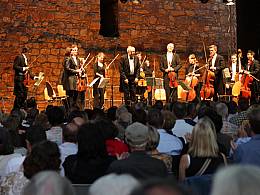 Konzert Tamaki Kawakubo und Kammerphilharmonie Amadé