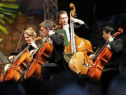 Konzert Tamaki Kawakubo und Kammerphilharmonie Amadé