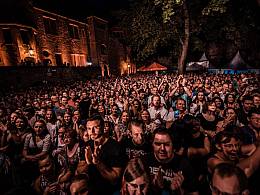 Konzert mit Glasperlenspiel