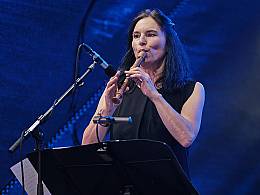 Chantal mit besonderem Gast Efe Erdem