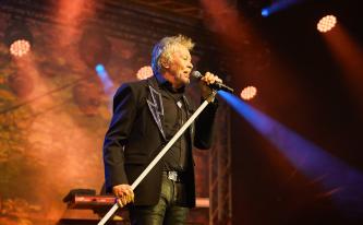 Paul Young